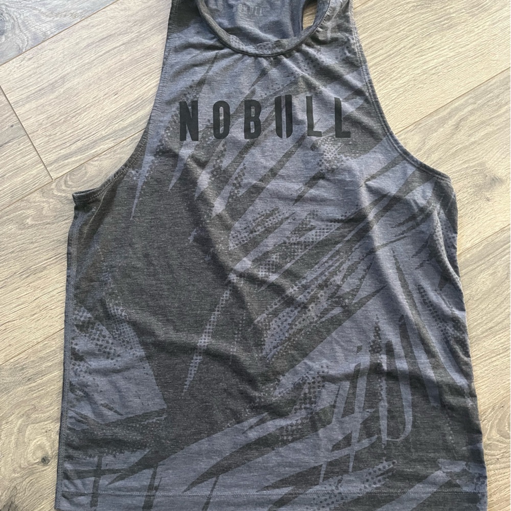 NOBULL tank top - size Small